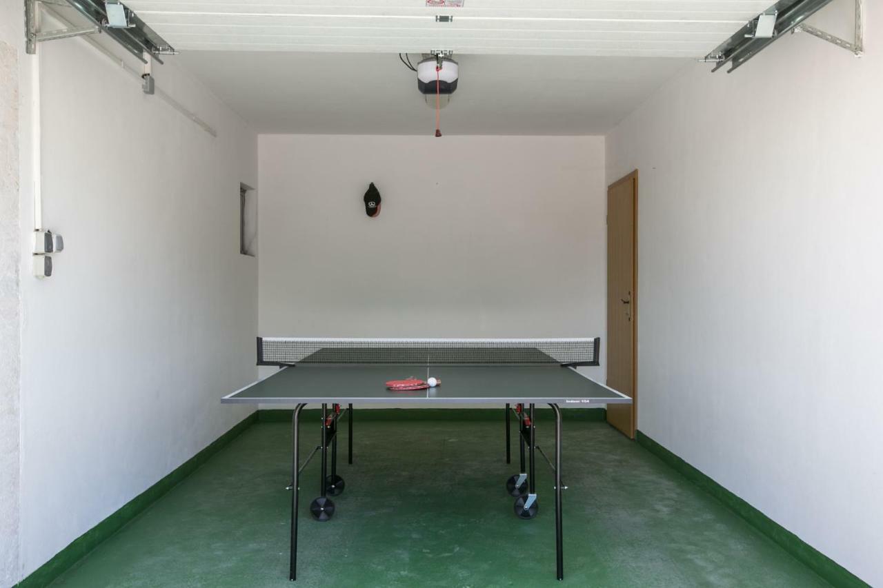 Holiday Home "Mala Kuca " With Heated Pool Пула Екстериор снимка